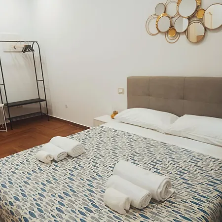 La Via Del Mare Apartment *