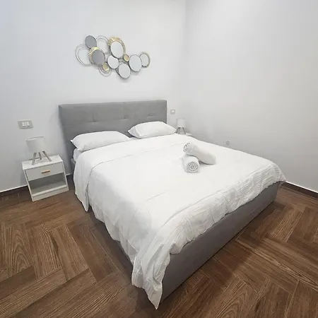 Apartment La Via Del Mare Giardini Naxos
